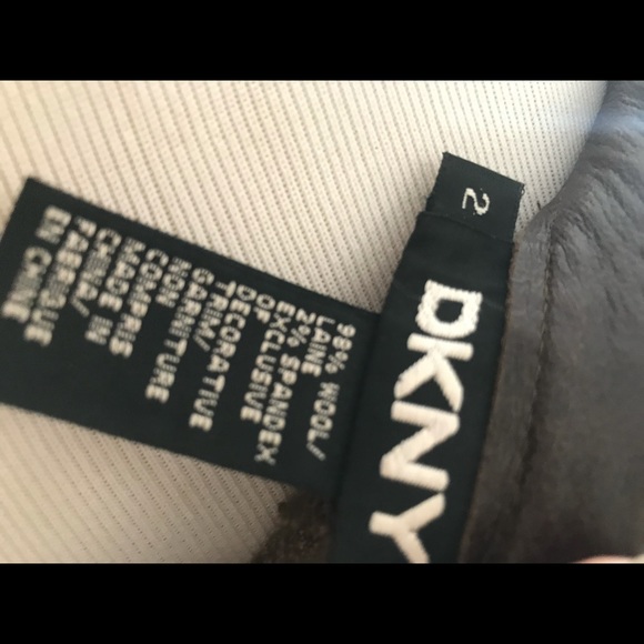 Wool skirt with leather trim - Picture 2 of 8